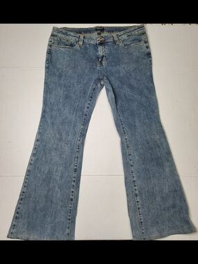 True Religion Women's Light Blue Flared Jeans 34 Waist